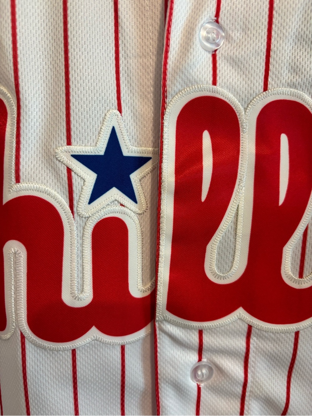 Philadelphia Phillies Kyle Schwarber Jersey - Picture 5 of 6
